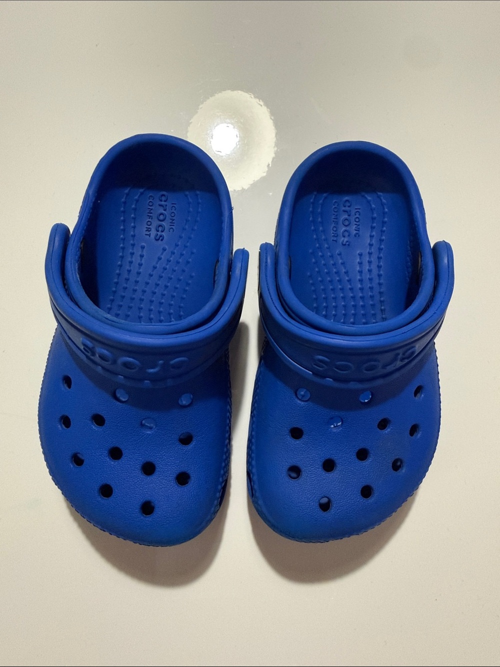 CROCS Kids Classic Clog in Royal Blue Size C7 - Picture 2 of 10